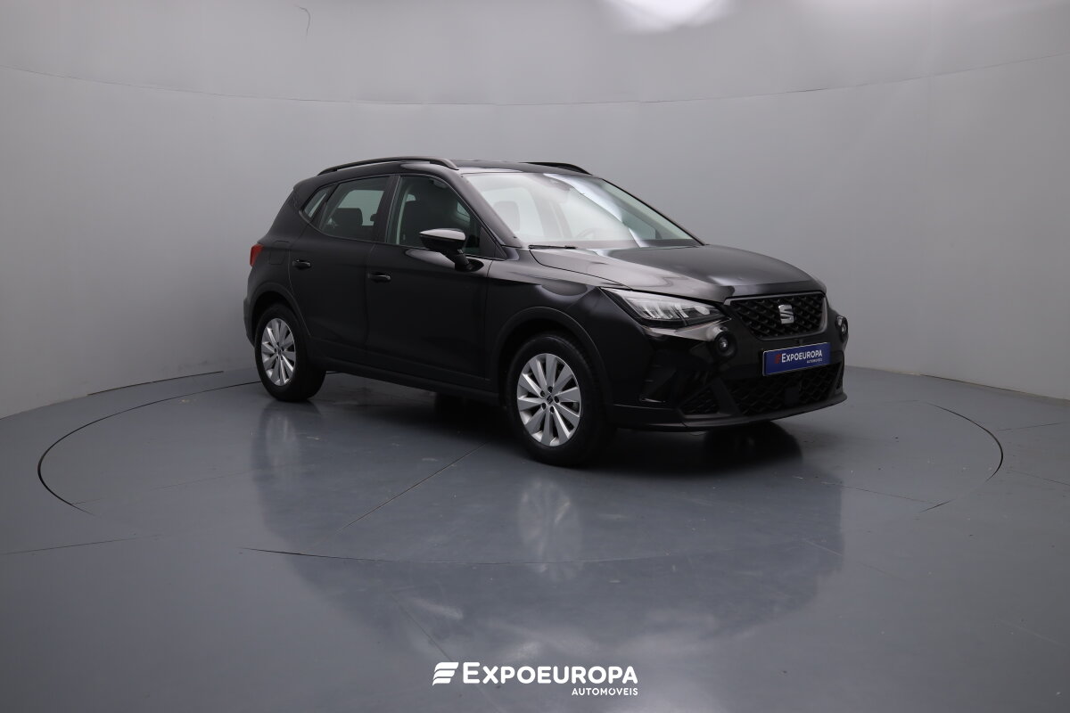 seat-arona-2023-gasolina-999cc