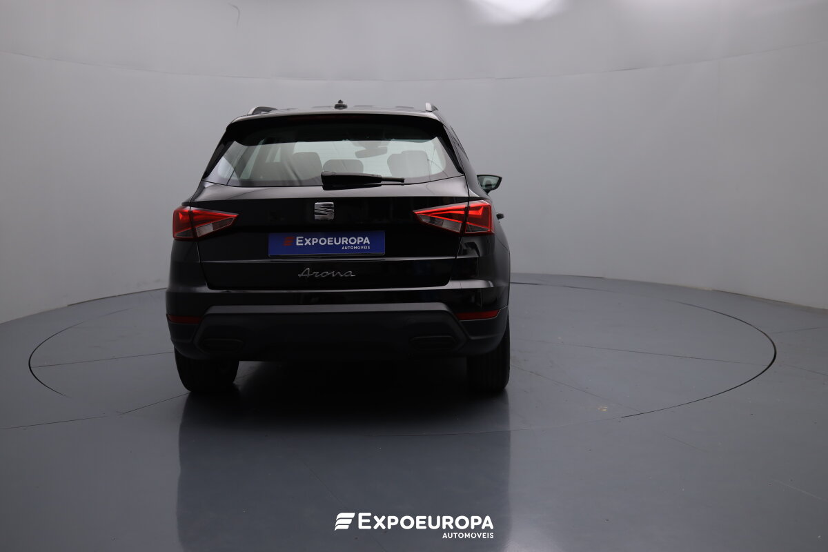 seat-arona-2023-gasolina-999cc