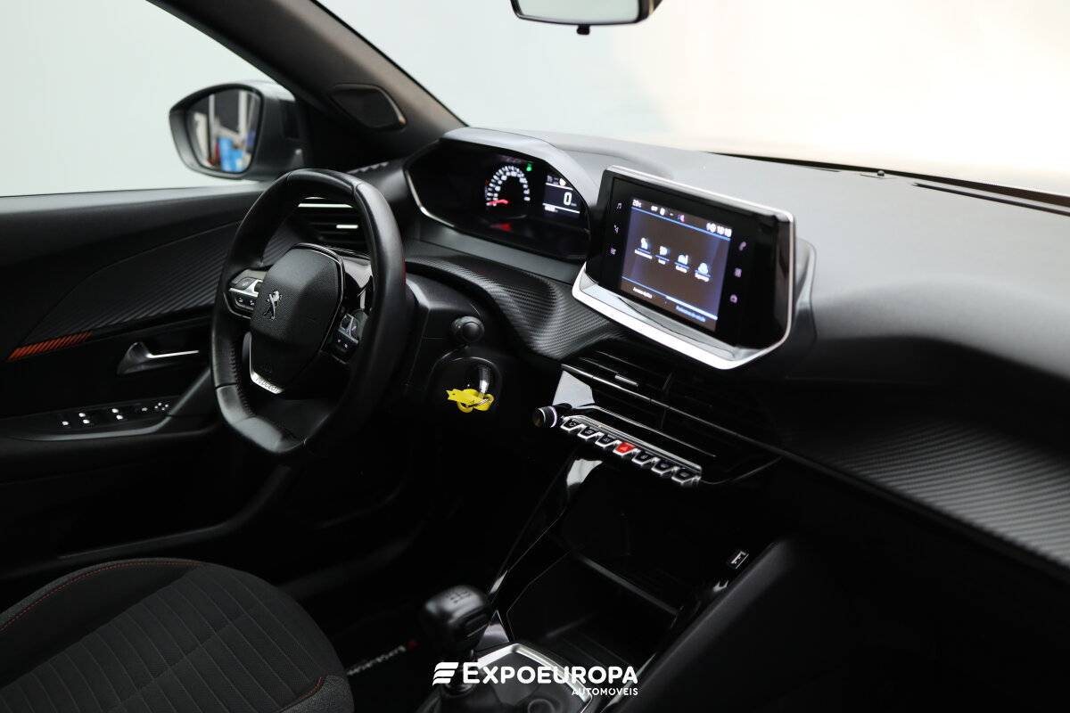 peugeot-2008-2023-gasolina-1199cc