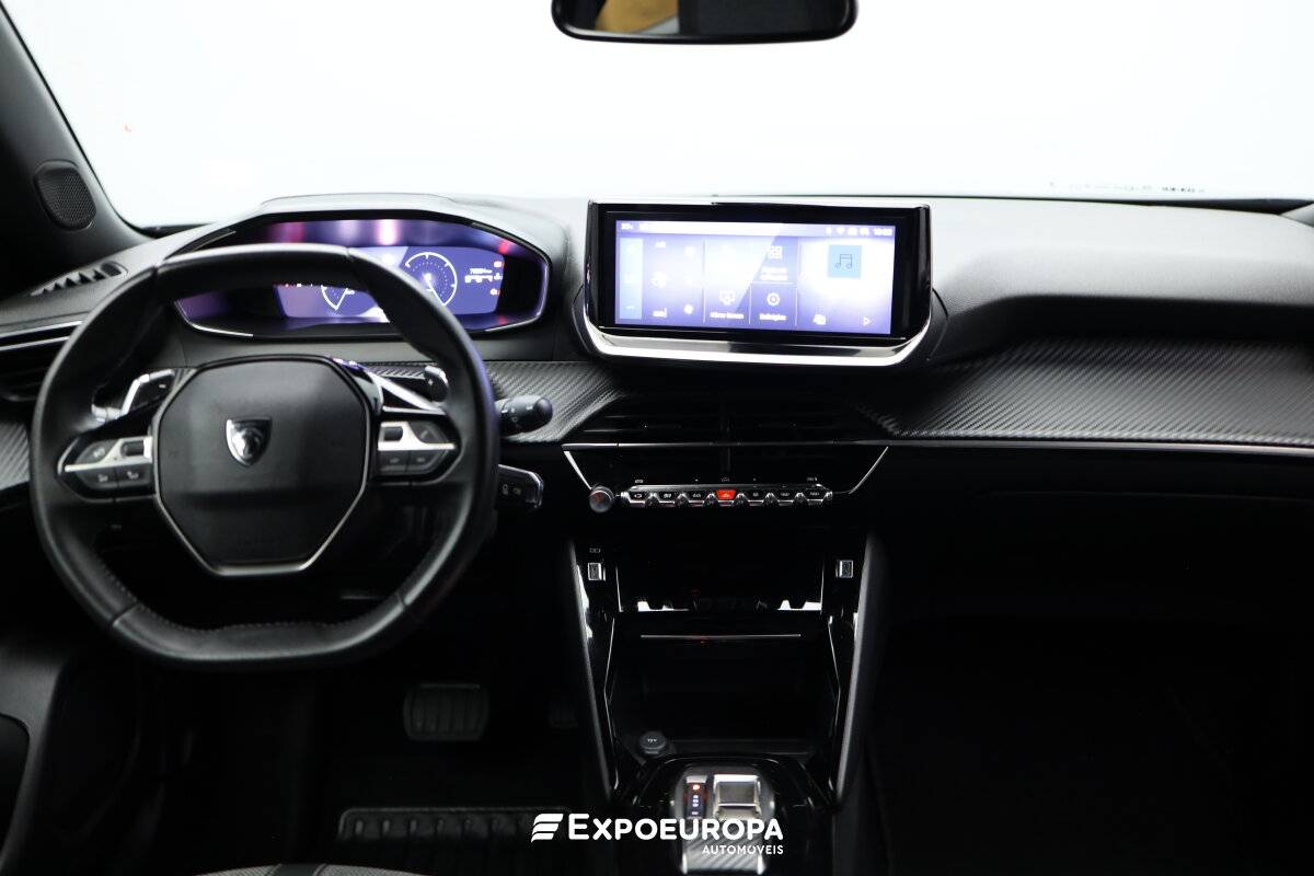 peugeot-2008-2024-gasolina-1199cc