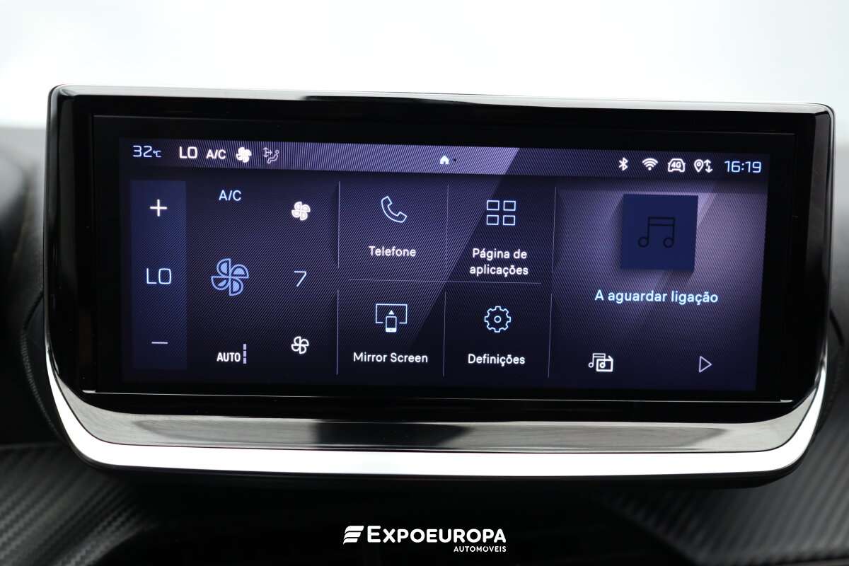 peugeot-2008-2024-gasolina-1199cc