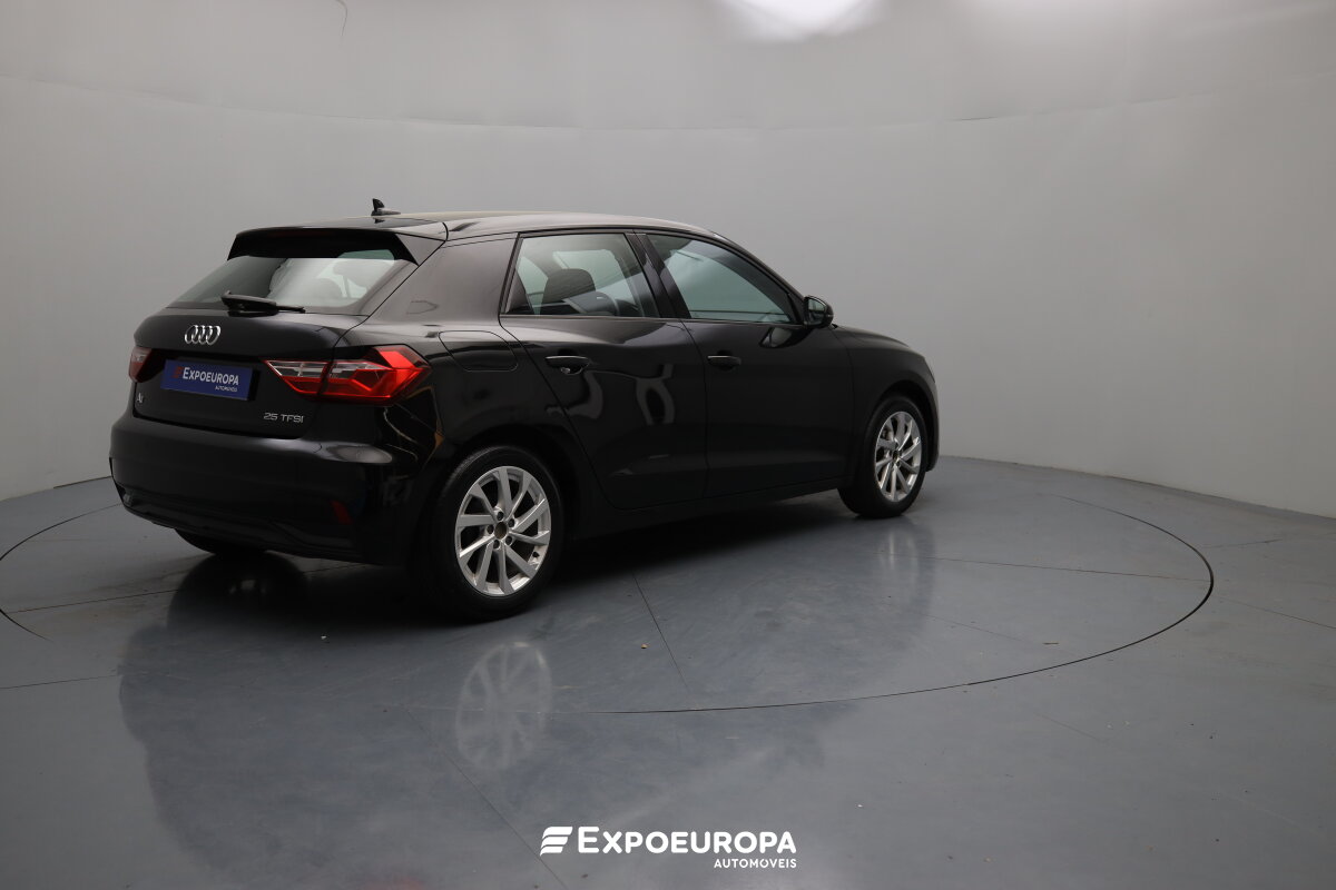 audi-a1-2023-gasolina-999cc
