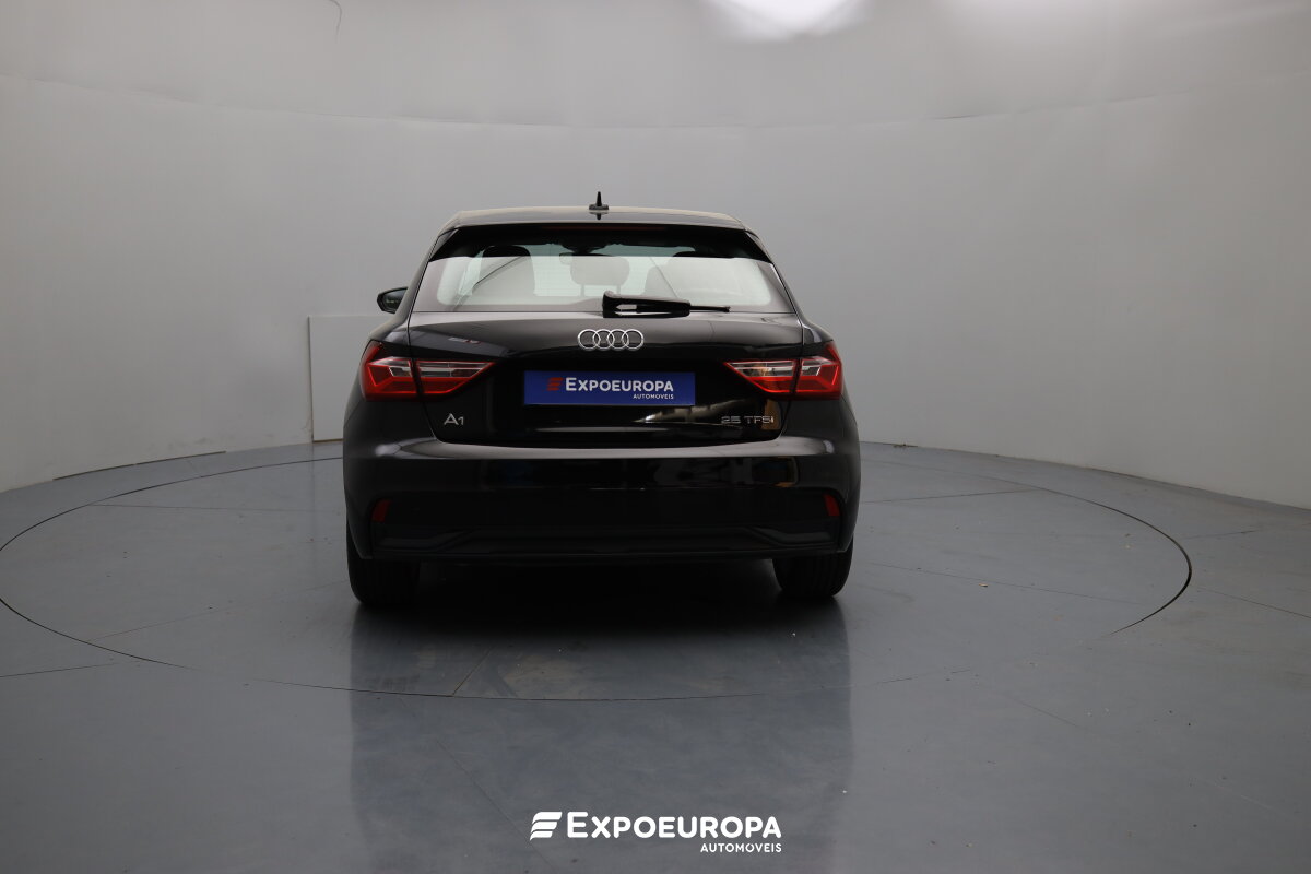 audi-a1-2023-gasolina-999cc