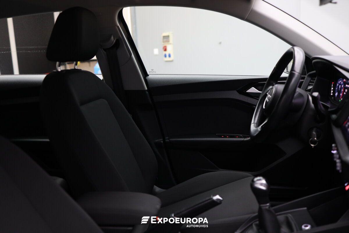 audi-a1-2023-gasolina-999cc