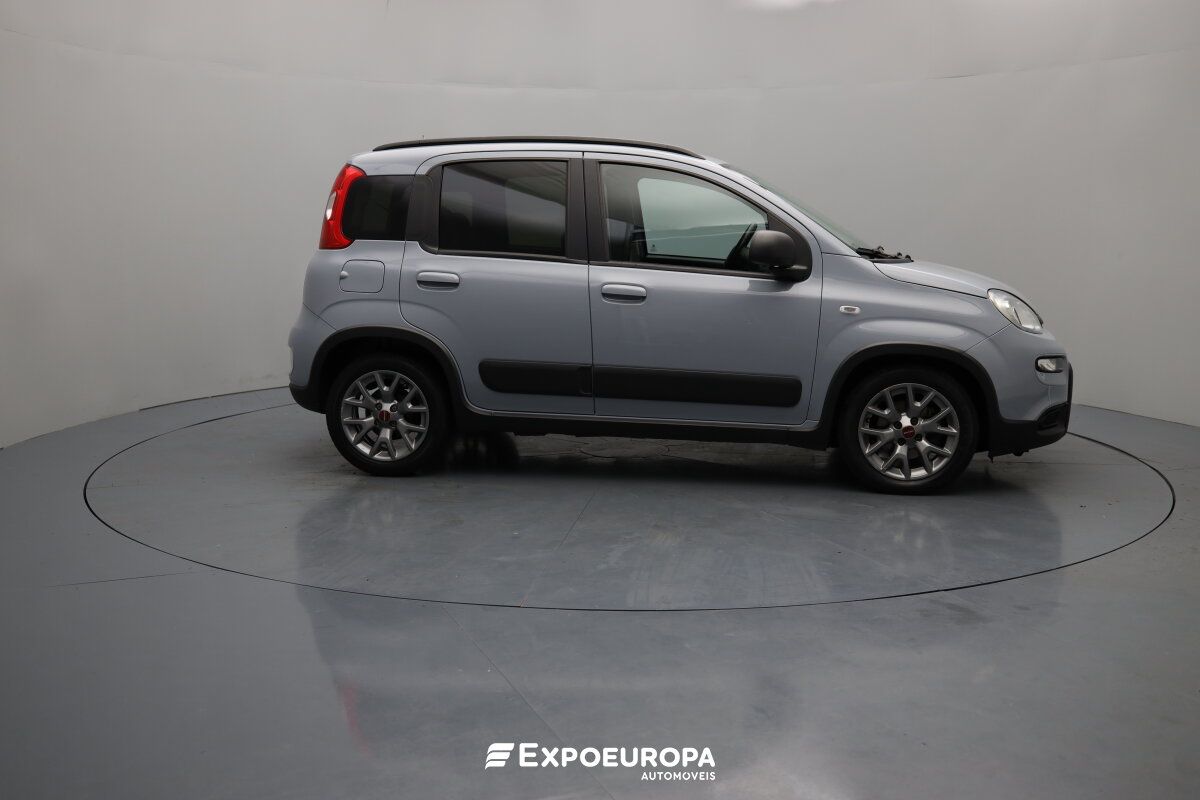 fiat-panda-2022-hibrido-a-gasolina-999cc