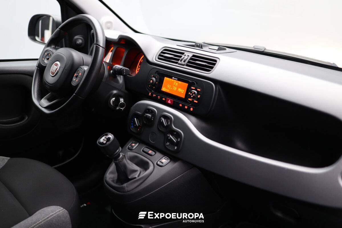 fiat-panda-2022-hibrido-a-gasolina-999cc