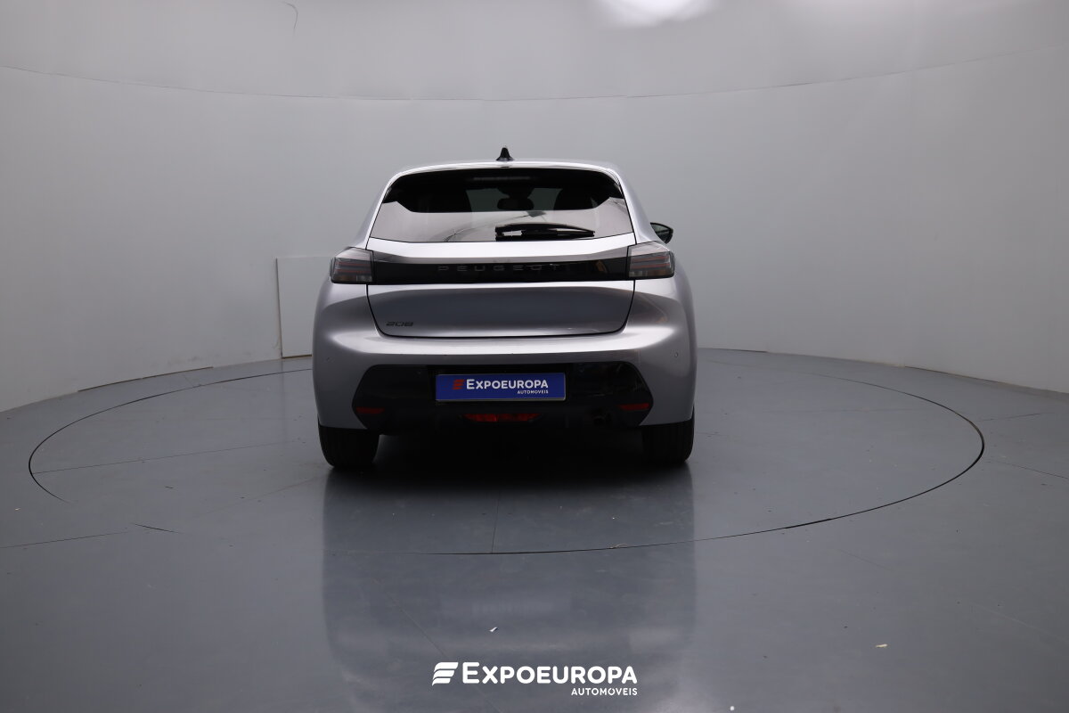 peugeot-208-2025-gasolina-1199cc