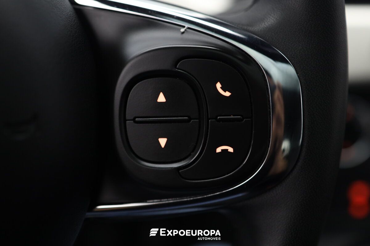 fiat-500-2024-hibrido-a-gasolina-999cc
