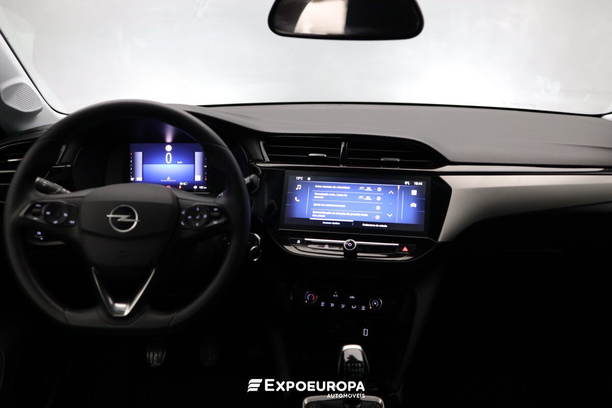 opel-corsa-2025-gasolina-1199cc
