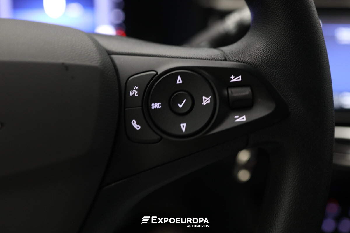 opel-corsa-2025-gasolina-1199cc