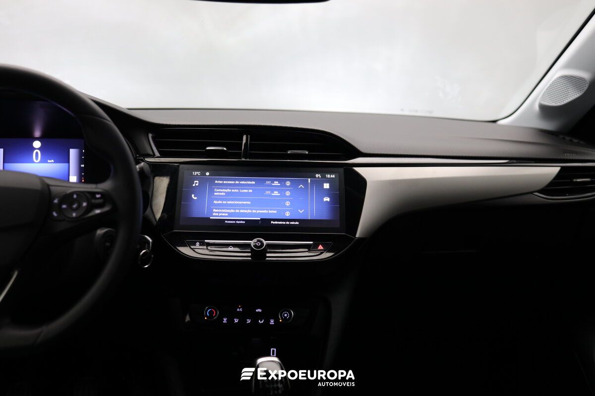 opel-corsa-2025-gasolina-1199cc