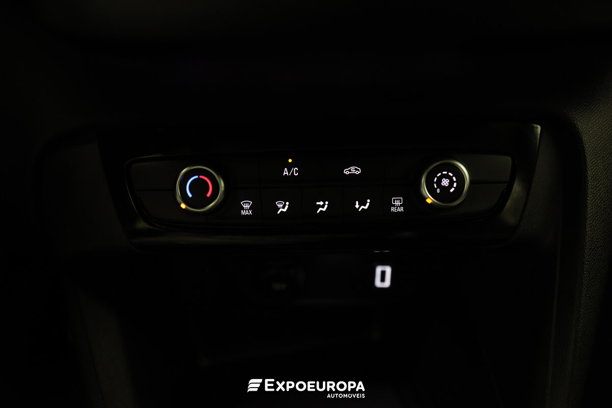 opel-corsa-2025-gasolina-1199cc