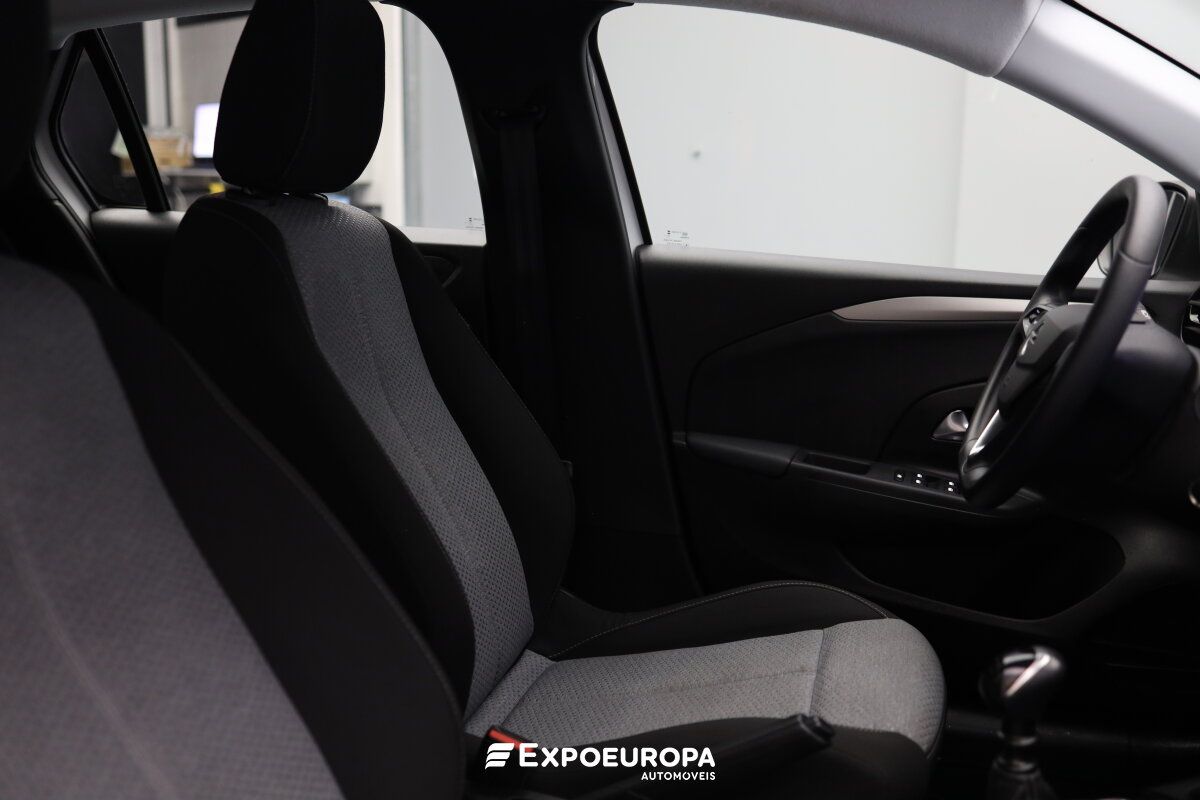 opel-corsa-2025-gasolina-1199cc