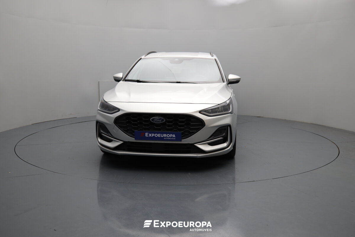 ford-focus-2024-hibrido-a-gasolina-998cc