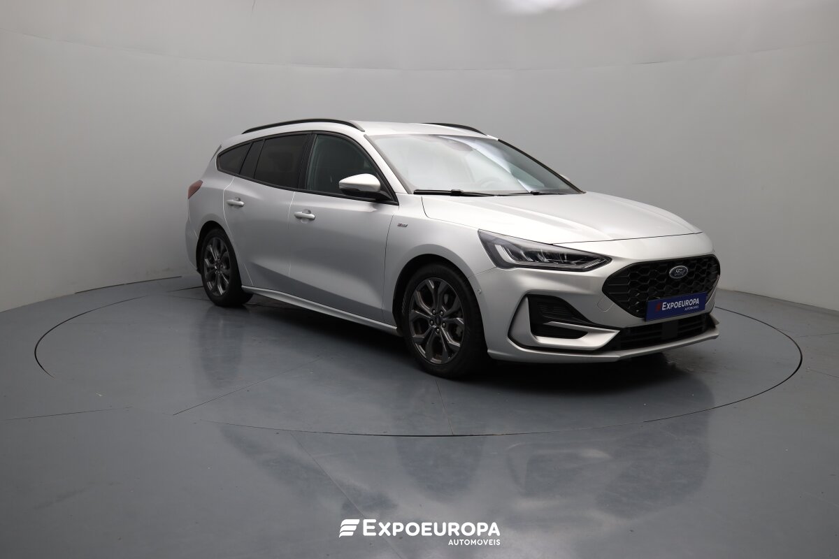 ford-focus-2024-hibrido-a-gasolina-998cc