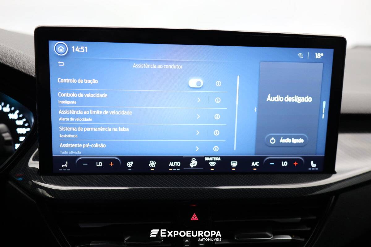 ford-focus-2024-hibrido-a-gasolina-998cc