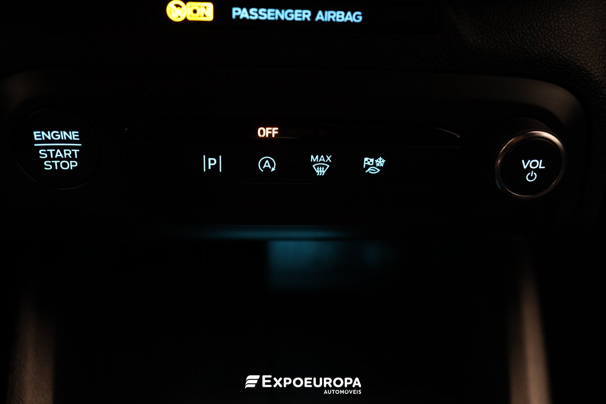 ford-focus-2024-hibrido-a-gasolina-998cc