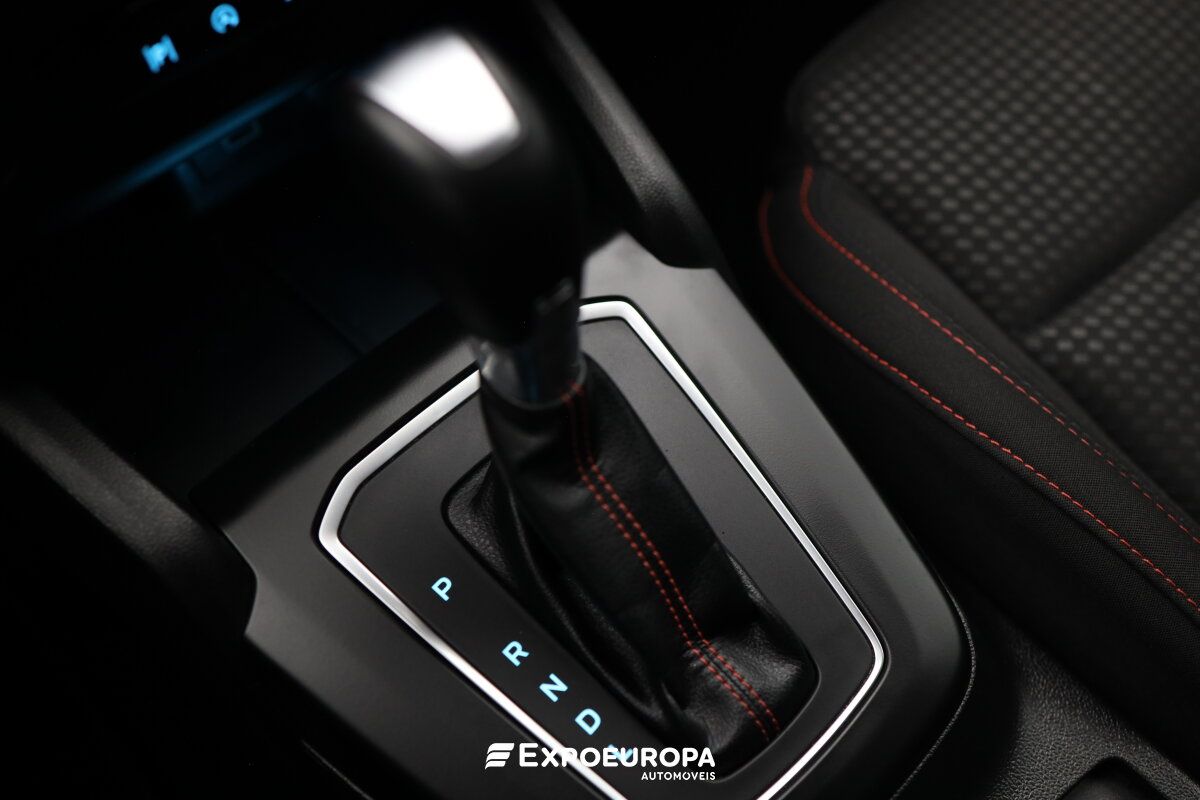 ford-focus-2024-hibrido-a-gasolina-998cc