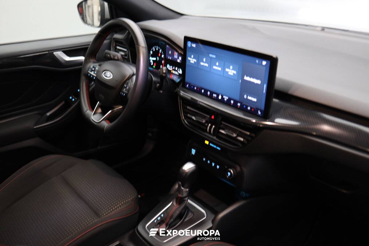 ford-focus-2024-hibrido-a-gasolina-998cc