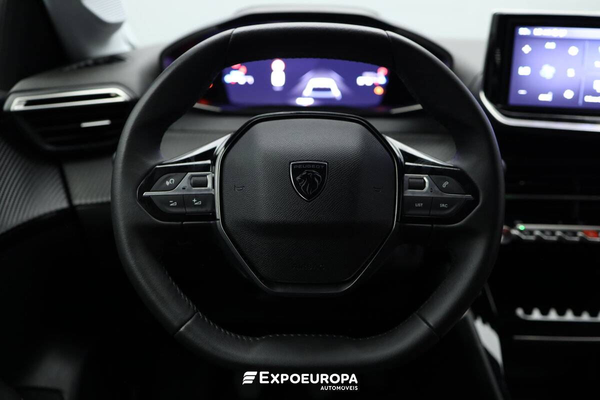 peugeot-208-2025-gasolina-1199cc