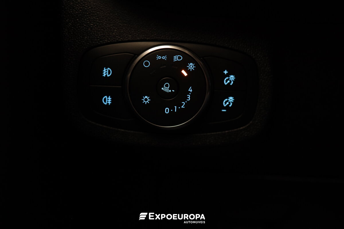 ford-fiesta-2022-gasolina-998cc