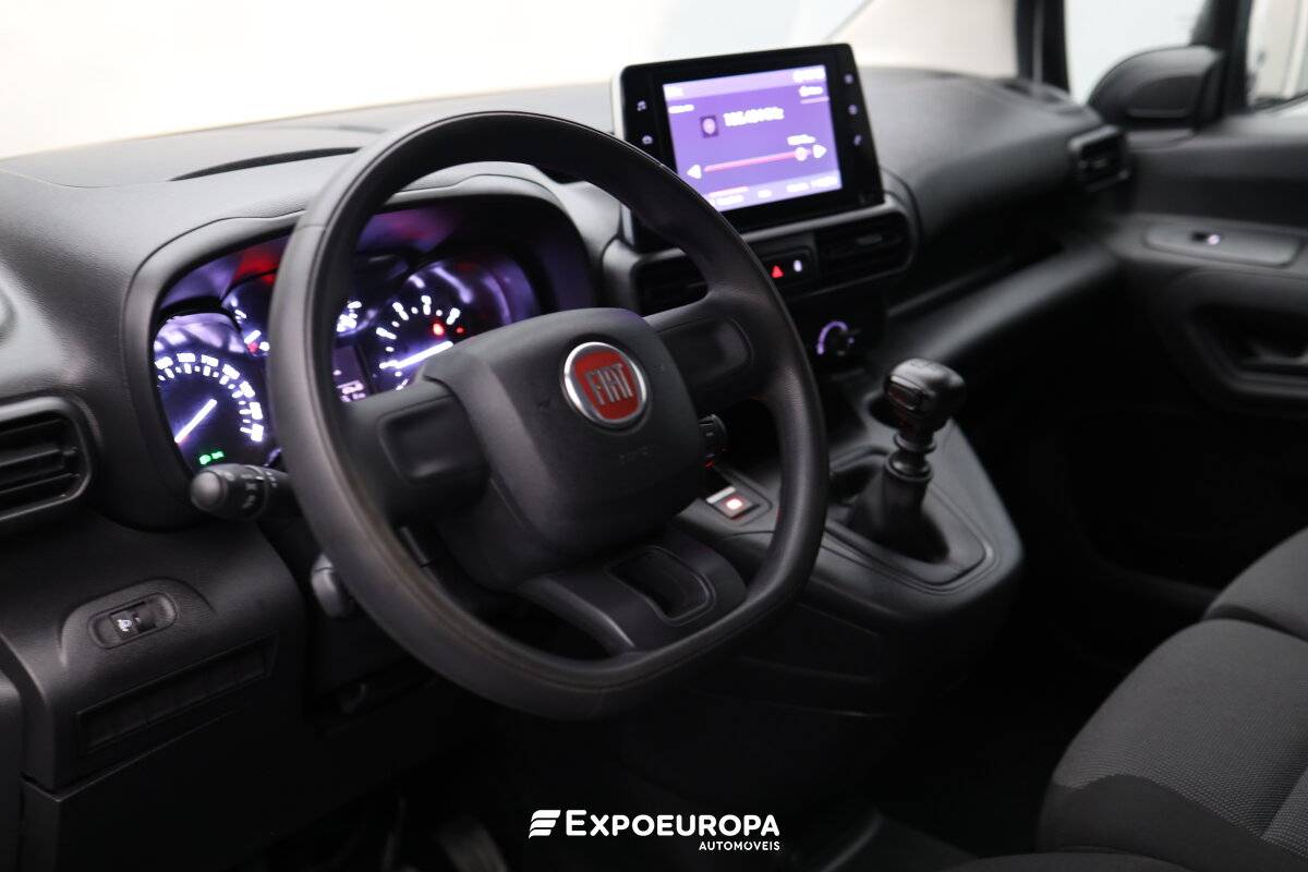 fiat-doblo-2023-diesel-1499cc