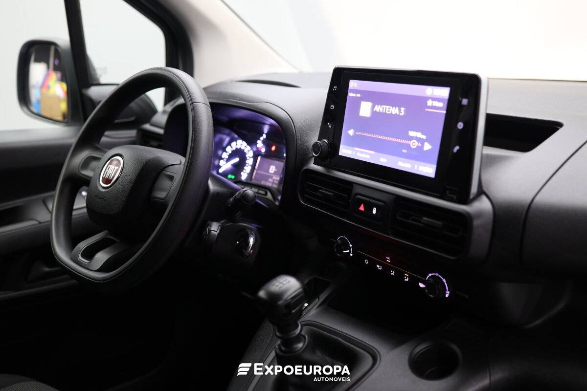 fiat-doblo-2023-diesel-1499cc