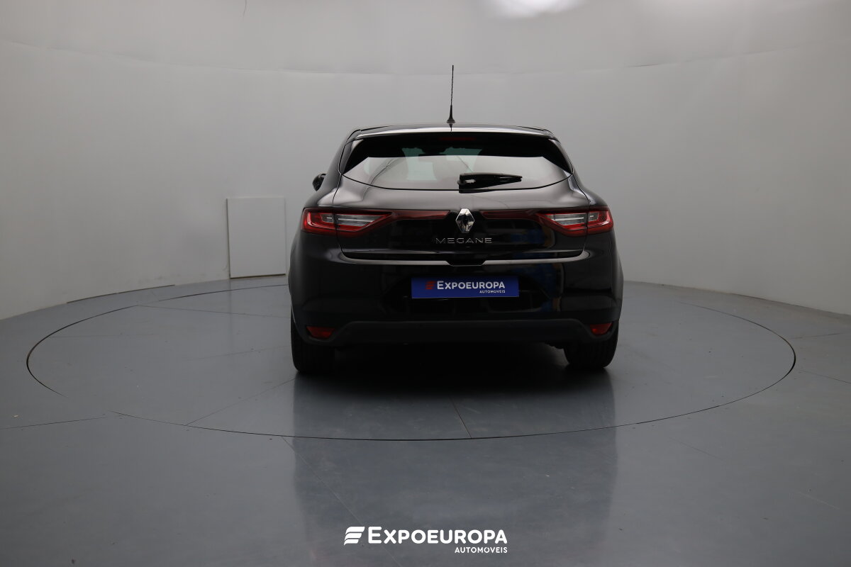 renault-megane-2020-diesel-1461cc