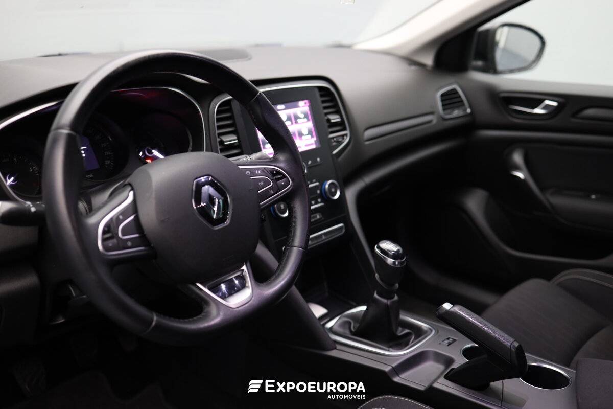 renault-megane-2020-diesel-1461cc