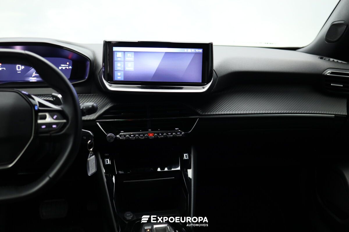 peugeot-2008-2024-gasolina-1199cc