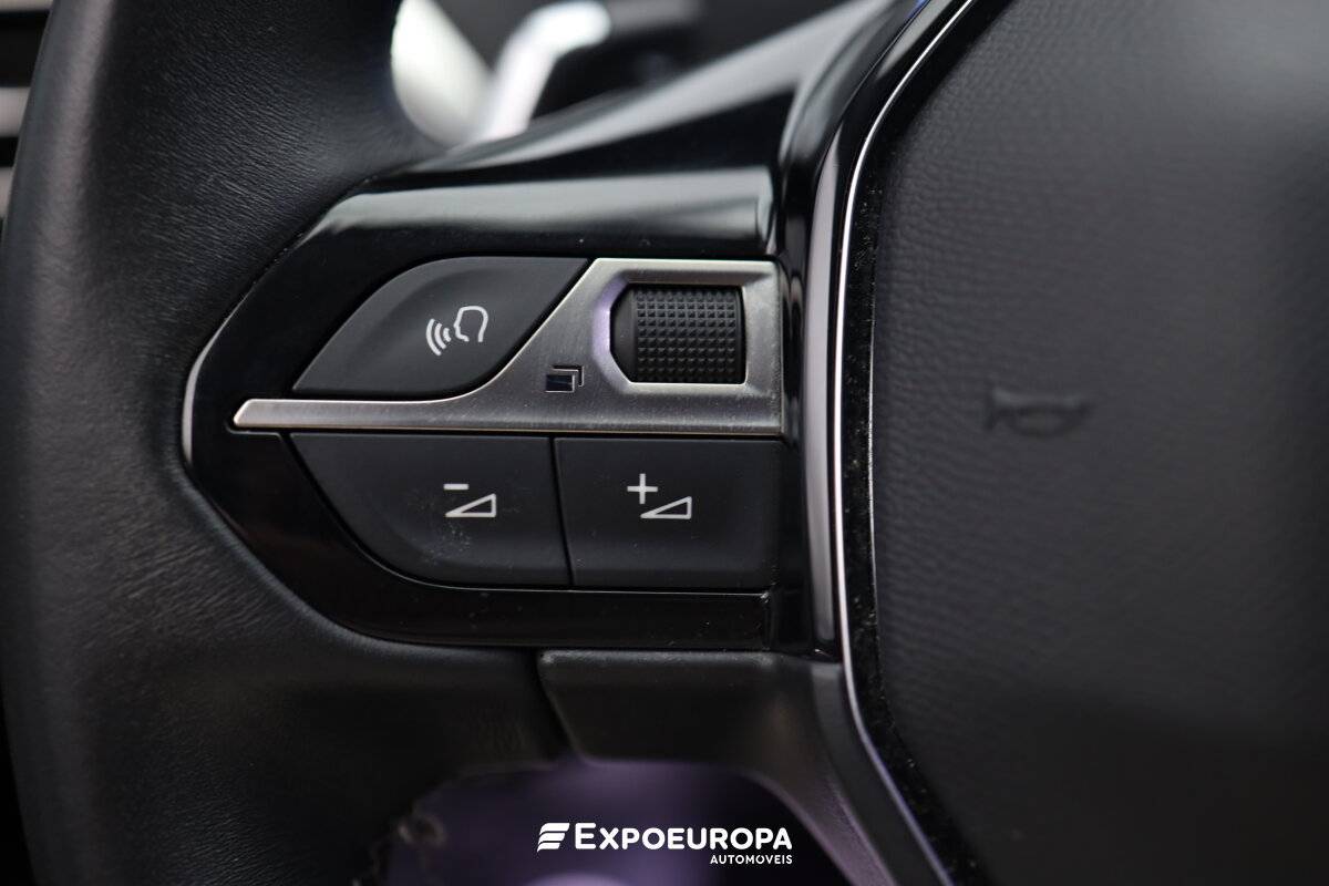 peugeot-3008-2021-hibrido-a-gasolina-1598cc