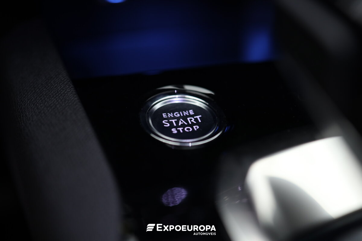 peugeot-3008-2021-hibrido-a-gasolina-1598cc