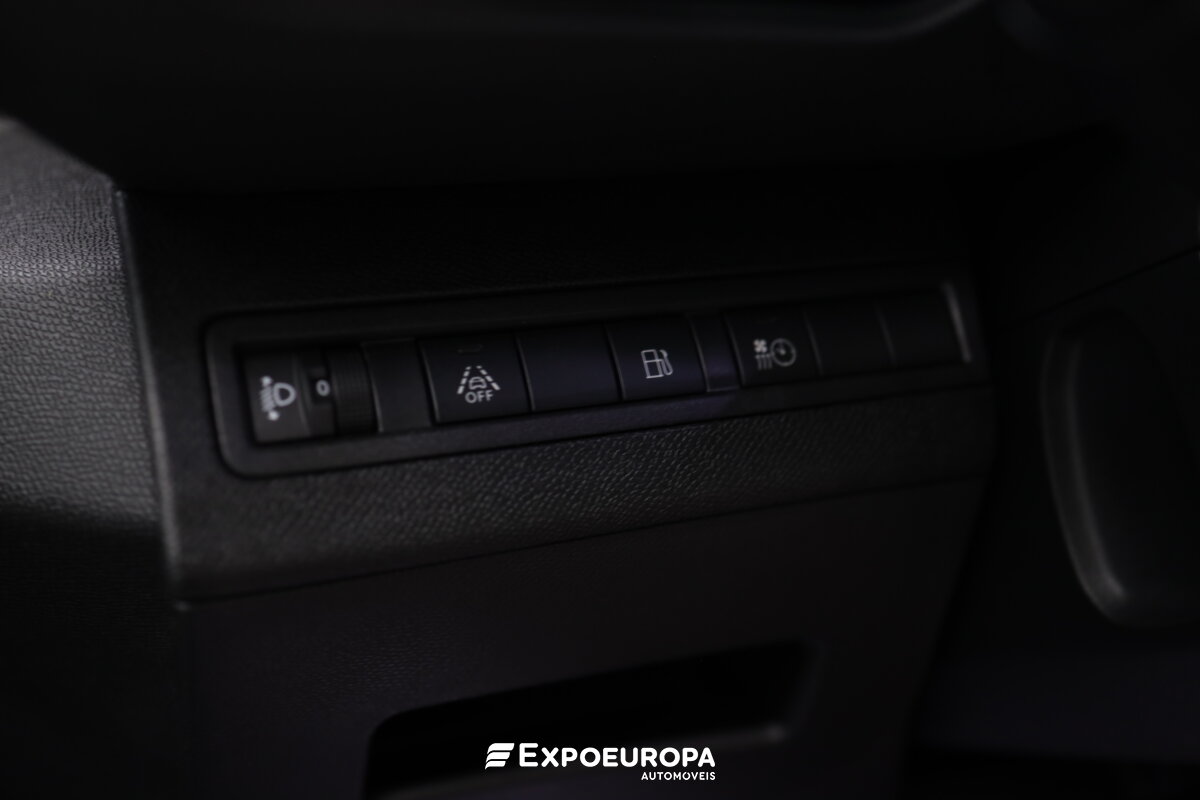 peugeot-3008-2021-hibrido-a-gasolina-1598cc