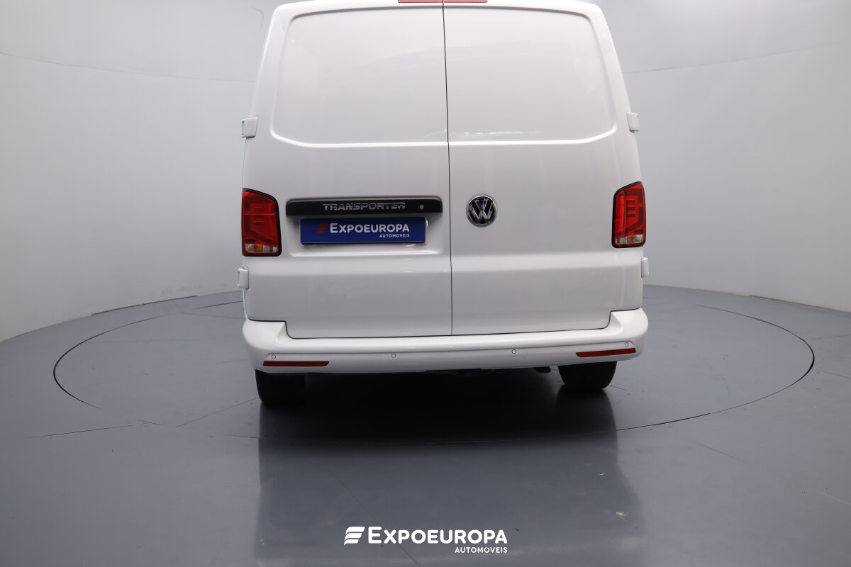 volkswagen-transporter-2022-diesel-1968cc