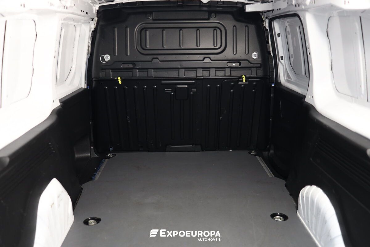 fiat-doblo-2024-diesel-1499cc
