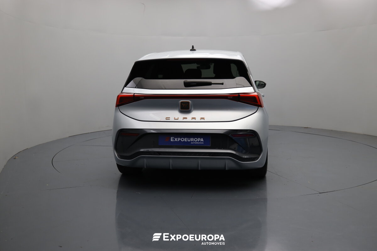 cupra-born-2024-eletrico-1cc