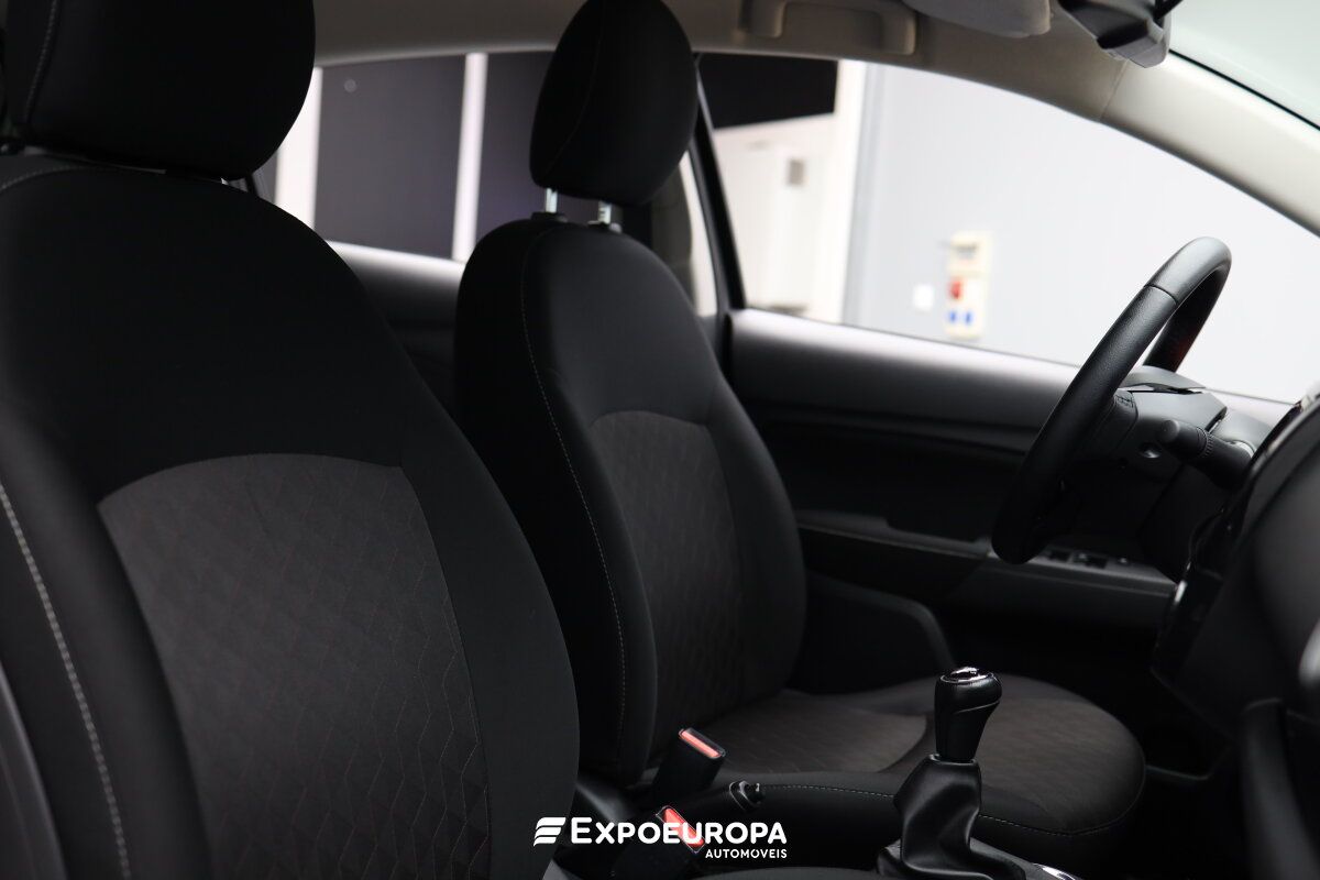 mitsubishi-space-star-2023-gasolina-1193cc