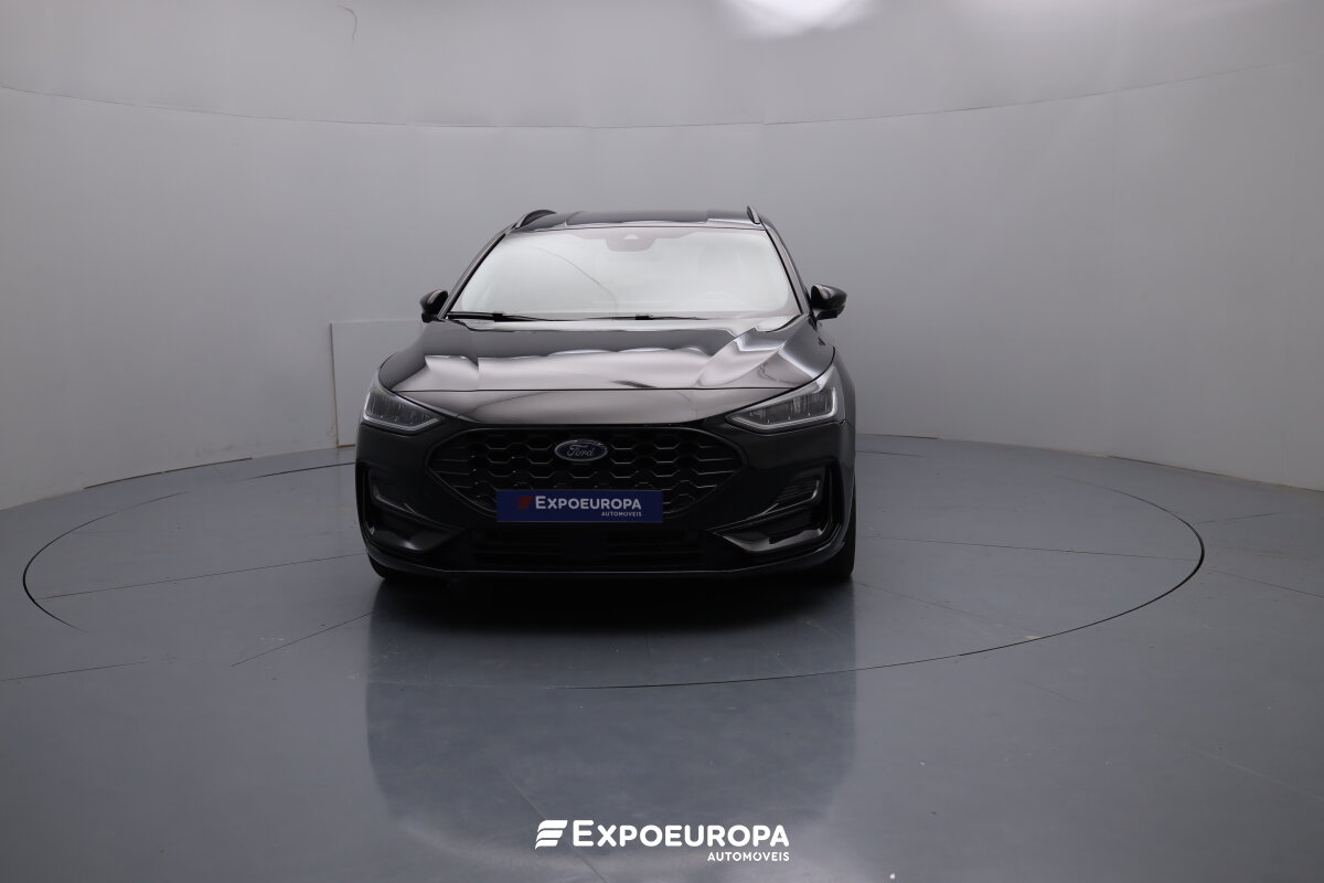 ford-focus-2024-hibrido-a-gasolina-998cc