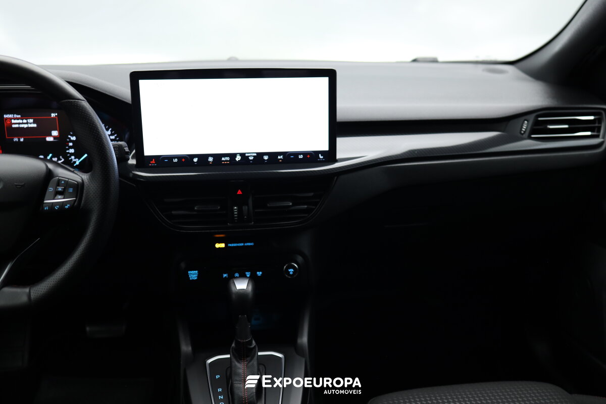 ford-focus-2024-hibrido-a-gasolina-998cc