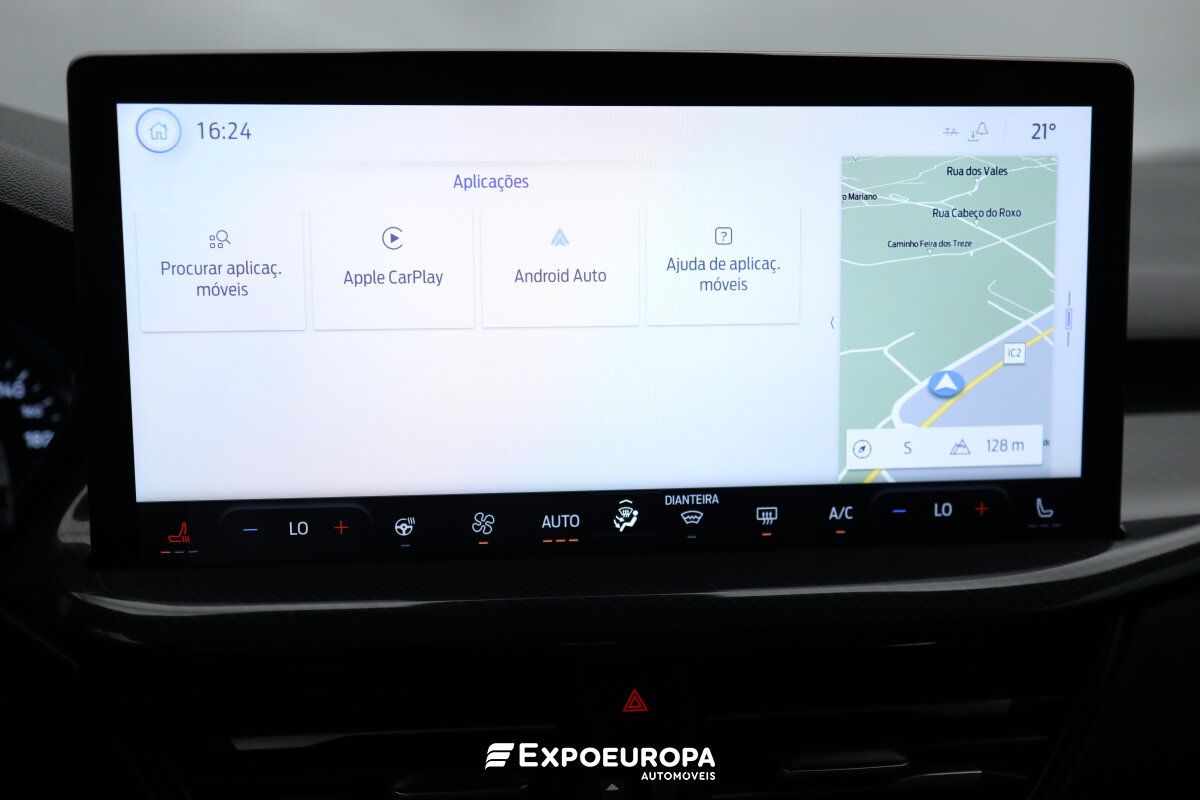 ford-focus-2024-hibrido-a-gasolina-998cc