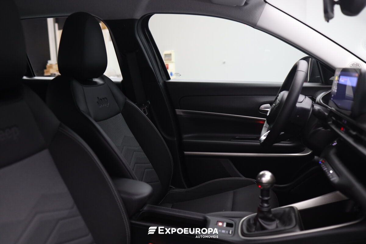 jeep-avenger-2024-gasolina-1199cc