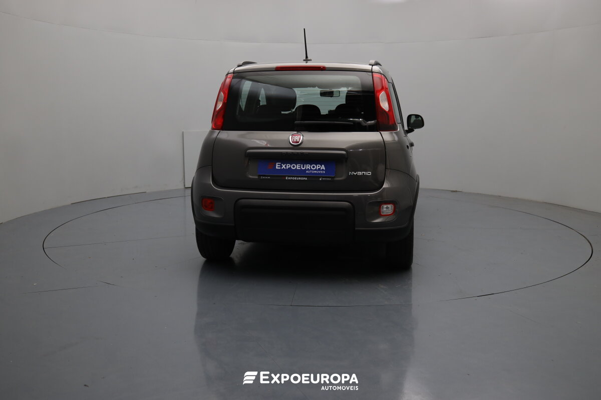 fiat-panda-2022-hibrido-a-gasolina-999cc