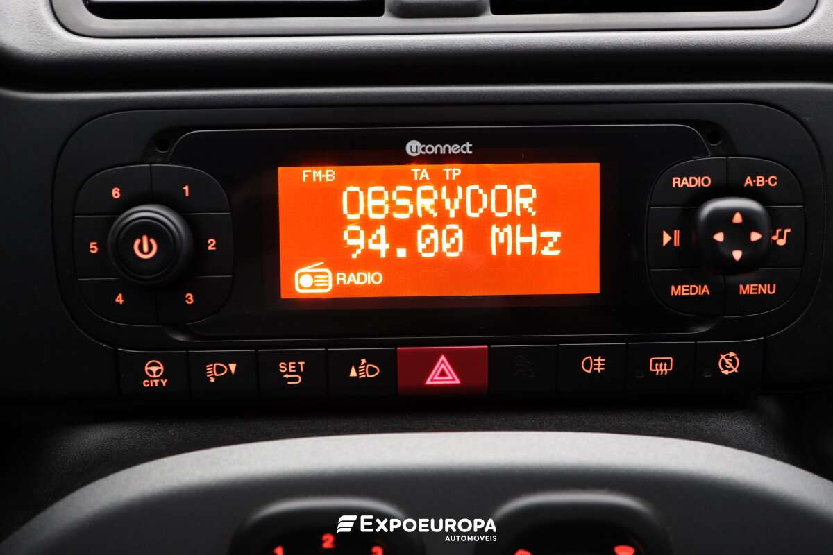 fiat-panda-2022-hibrido-a-gasolina-999cc