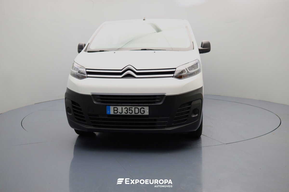 citroen-jumpy-2020-diesel-1499cc