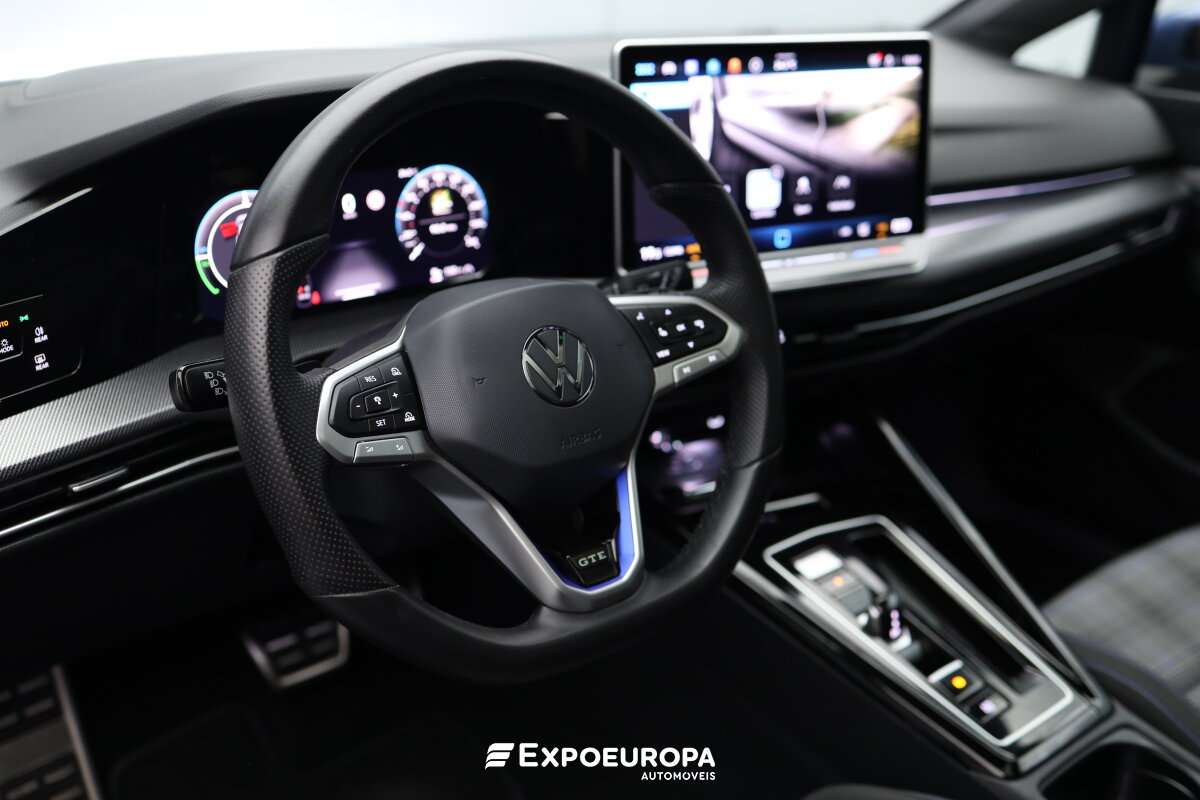 volkswagen-golf-2025-hibrido-a-gasolina-1498cc