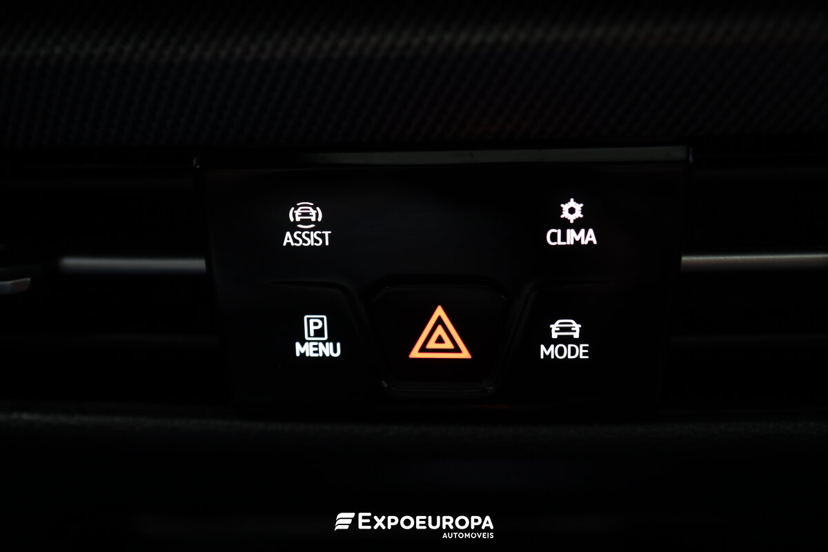 volkswagen-golf-2025-hibrido-a-gasolina-1498cc