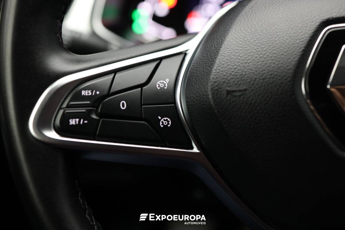 renault-captur-2023-gasolina-999cc