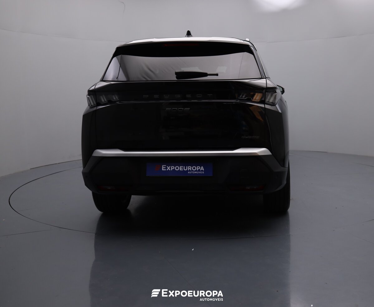 peugeot-5008-2025-hibrido-a-gasolina-1199cc