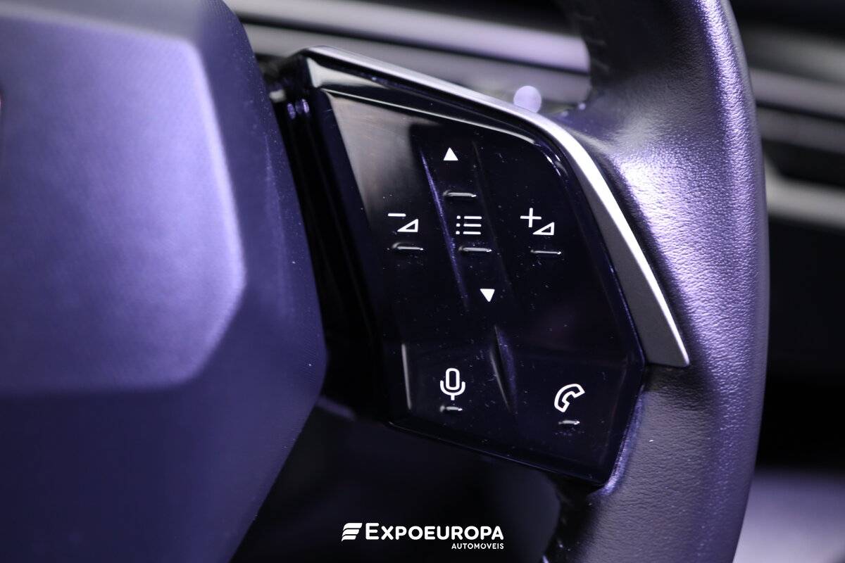 peugeot-5008-2025-hibrido-a-gasolina-1199cc