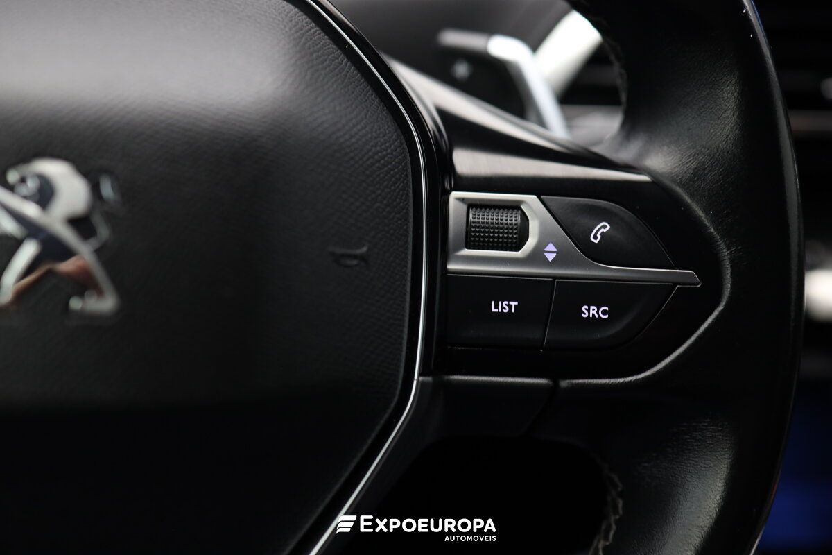 peugeot-3008-2022-diesel-1499cc